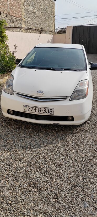 vaz 2107 paxlava salon: Toyota Prius: 1.5 l | 2006 il Hetçbek