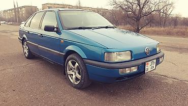 Volkswagen: Volkswagen Passat: 1992 г., 2 л, Механика, Бензин, Седан — 2