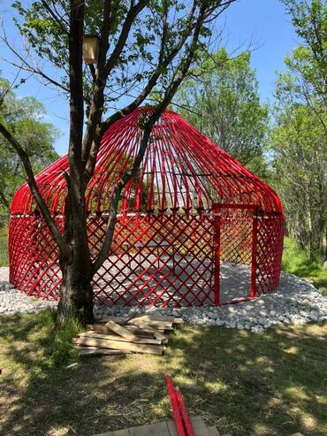 боз үй сатылат: Боз үйлөр сатылат, Каркасы Жыгач, 100 баш, Диаметри 7 метр