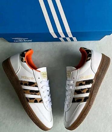 a1 borca: Adidas Spezial A klasa
Cena: 4300
Din
Brojevi: 36-40
PS✨ — 7