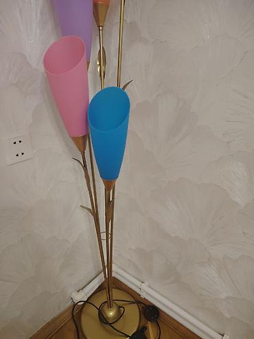 işıq guclendirici: Məhsul: Döşəmə lampası (floor lamp) Təsvir: - 5 işıqlı dekorativ — 4