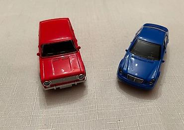 qirmizi masin: Məhsul: Kolleksiya üçün die-cast metal oyuncaq avtomobil modeli — 3