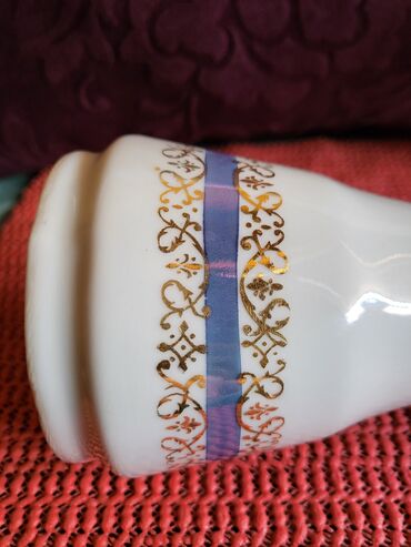 Stare vaze i dekor: Vaza nova Titov Veles porcelan. 70te. Vaza nova,par tackica — 6