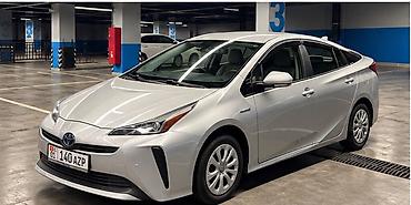 тойота приус 2020: Toyota Prius: 2019 г., Гибрид, Лифтбек — 4