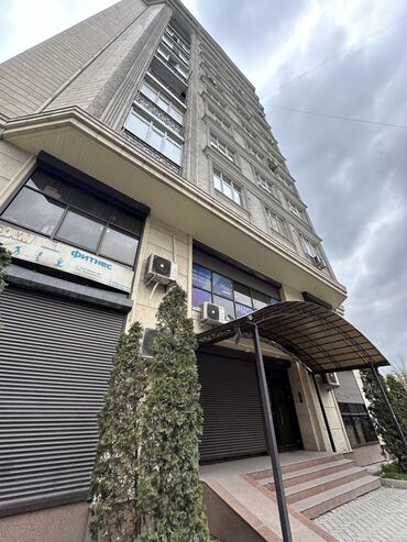 сниму квартиру часный дом: Сдаю Офис, 26 м², В жилом комплексе, С оборудованием, С отдельным входом, С отдельным сан узлом