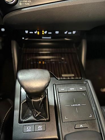 Lexus: Lexus ES: 2020 г., 2.5 л, Гибрид at lalafo.kg — 13 Lexus: Lexus ES: 2020 г., 2.5 л, Гибрид — 13