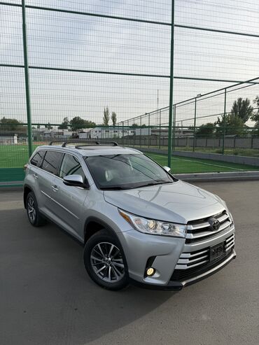 Toyota: Toyota Highlander: 2020 г., 3.5 л, Типтроник, Бензин, Кроссовер