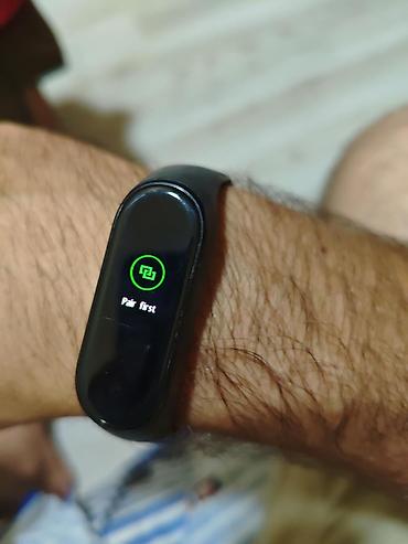 adabdır: Xiaomi Mi Band 4 seriyalı smart qolbaq tecılı satılır.adabdir var - — 5