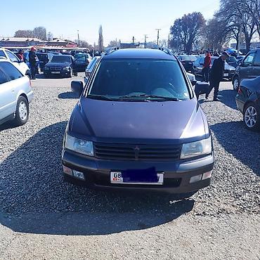 керме тоо: Mitsubishi Space Wagon: 1999 г., 2.4 л, Кол менен иштөөчү, Бензин, Вэн/Минивэн — 1