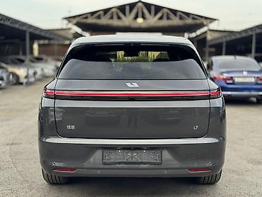 Lixiang: Lixiang L7: 2023 г., 1.5 л, Автомат, Электромобиль, Кроссовер — 4