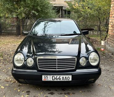 Mercedes-Benz: Mercedes-Benz E-Class: 1998 г., 2.8 л, Механика, Бензин, Седан