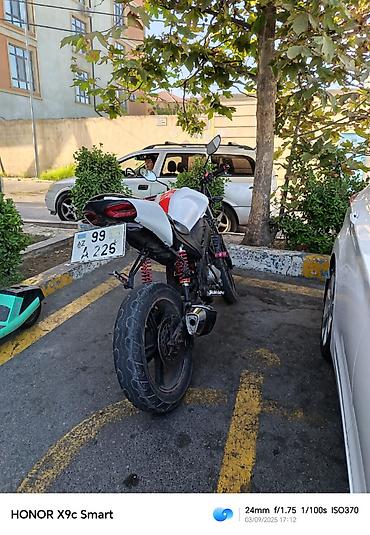 moto r15: Yamaha - Gabro, 250 sm3, 2014 il, 56000 km — 3