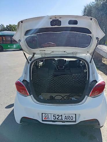 byd e1: Changan Benni: 2021 г., Автомат, Электромобиль, Хэтчбэк — 5