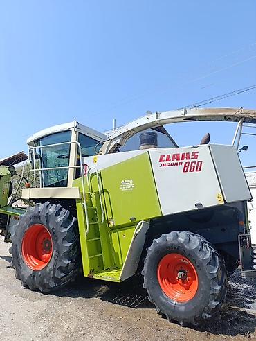бус гигант: Кормоуборочный комбайн CLAAS Jaguar 860 - Самоходный силосоуборочный — 2
