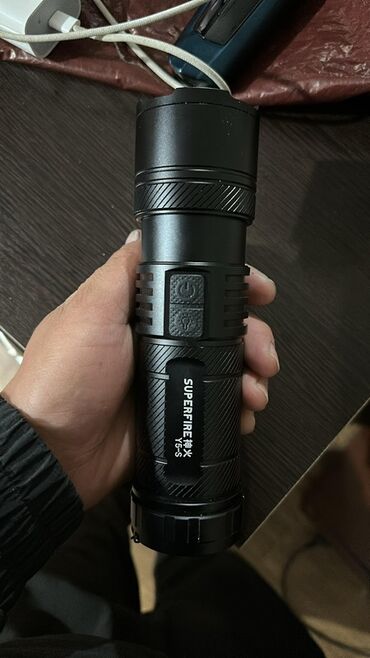 Фонарь ручной SUPFIRE Y5-S - Мощный светодиодный фонарь в прочном