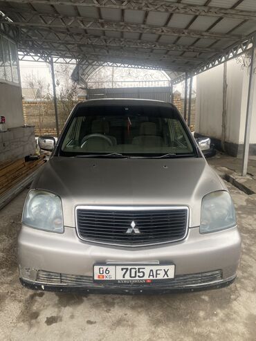 Mitsubishi: Mitsubishi Dion: 2000 г., 2 л, Автомат, Бензин, Минивэн