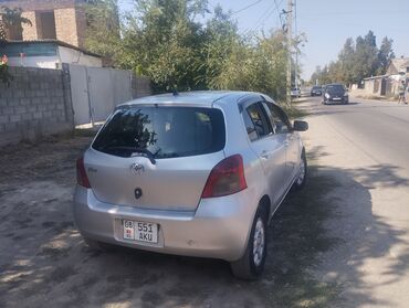 купить машины: Toyota Vitz: 2005 г., 1.3 л, Автомат, Бензин, Хэтчбэк
