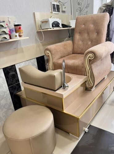 Salon, tibbi kreslolar: *ZB* *PED KRESLO DESTİ* Qiymət *499 AZN* butun aksesuarlar ustunde