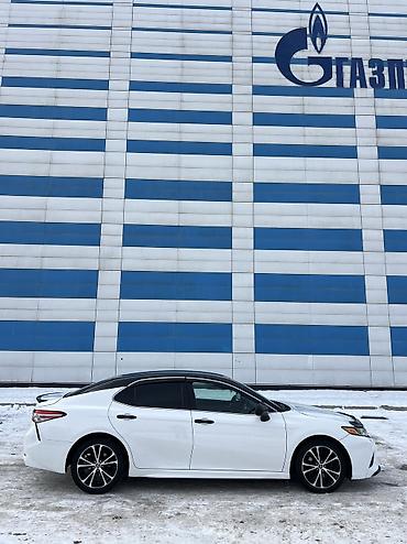 Toyota: Toyota Camry: 2018 г., 2.5 л, Автомат, Бензин — 5