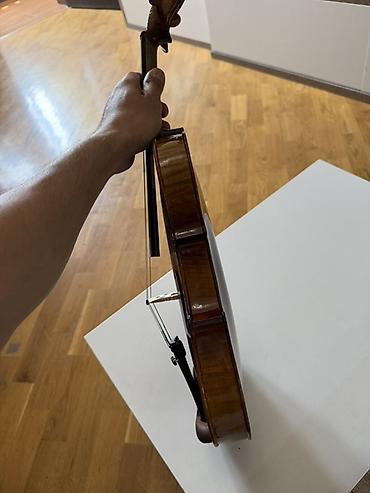 skripka 4 4: Məhsul: Klassik skripka (4/4 tam ölçü) Təsvir: - Korpus: Alovlu — 6