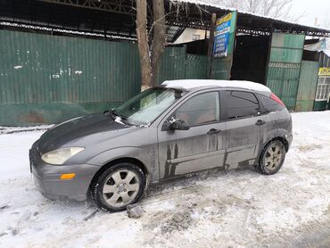 Ford: Ford Focus: 2001 г., 2 л, Автомат, Бензин, Седан