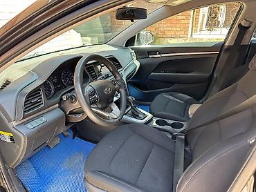 Продажа авто: Hyundai Elantra: 2018 г., 2 л, Автомат, Бензин, Седан — 7