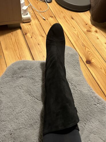 Gležnjače: Gležnjače, Balenciaga, 39 — 10