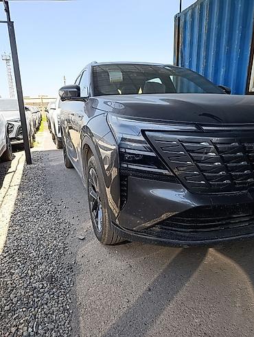 Changan: Changan CS75 Plus: 2025 г. — 3
