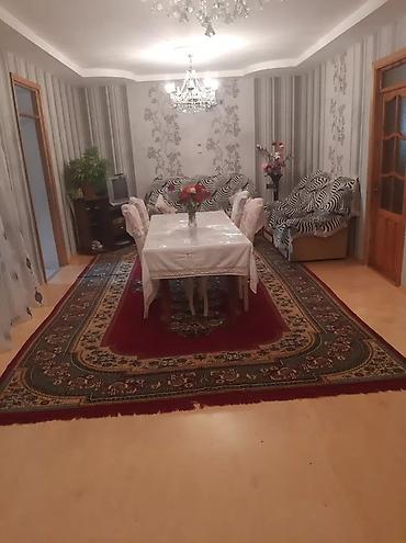 Həyət evi alıram: - Geniş, daşla döşənmiş həyət: yaşıl ağaclar, gül kolları, hasarlı — 1