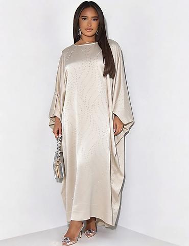 Haljine: 💫New collection💫

⚜️Univerzalna velicina
⚜️Cena 2200 din — 2