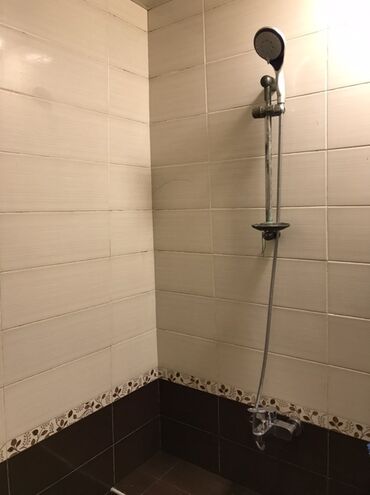 Həyət evləri və villaların satışı: Satılır: həyət evi (təmirli, həyətli sahə) - Plan: girişdə eyvanlı — 21