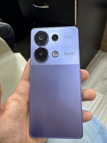 telefon alti: Smartfon – tam ekranlı, nazik çərçivəli dizayn - Ön tərəfdə mərkəzdə — 2
