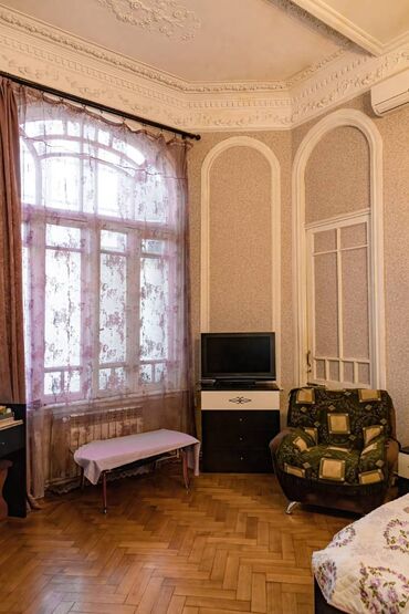 Köhnə tikili: Bakı, 3 otaqlı, Köhnə tikili, m. İçərişəhər, 80 kv. m — 7