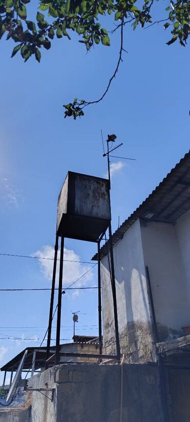 Boçkalar və çəlləklər: Bak, Metal, 3000 l l, İşlənmiş, Ünvandan götürmə