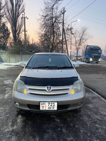 обмен машин ключ на ключ в бишкеке: Toyota ist: 2002 г., 1.5 л, Автомат, Бензин