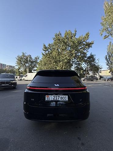 li one: Lixiang L7: 2025 г., 1.5 л, Автомат, Электромобиль, Внедорожник — 10