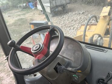 Погрузчики: Погрузчик, 2015 г., Колесный, Фронтальный — 6