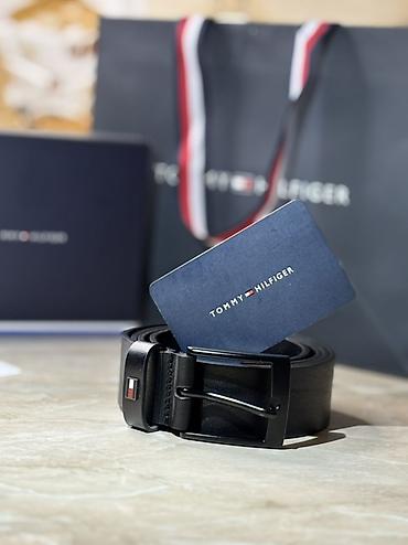 Digər aksesuarlar: Tommy Hilfiger kişi aksesuar dəsti Dəst tərkibi: - Kəmər: Qara rəng — 5