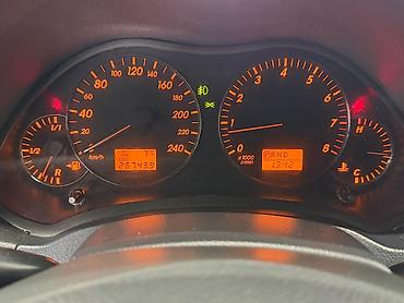 Toyota: Toyota Avensis: 2003 г., 2 л, Автомат, Бензин, Седан — 16