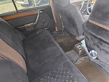 Другие автомобили: Продажа легкового автомобиля (седан). Кузов: - Классический седан с — 3