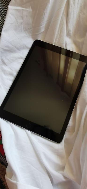 ipad mini a17 pro: IPad (5‑го поколения) 32 ГБ, Wi‑Fi Характеристики: - Модель: iPad — 2