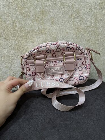 нижнее белье баку: Guess sumka. Ve pink palto. Newyorker 42 razmer. Mal bakida hezidedi