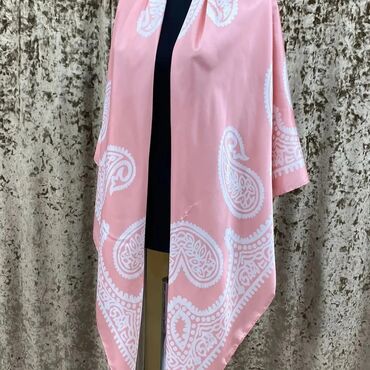 Baş geyimləri: Kelagayi böyük ölçülərdə.ipekler 35 m.ketan pambıq 30 m — 3