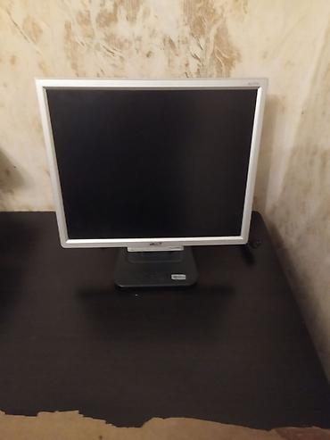 Masaüstü kompüterlər və iş stansiyaları: Masaüstü kompüter komplekti - Qara korpuslu PC sistem bloku - Ön — 6