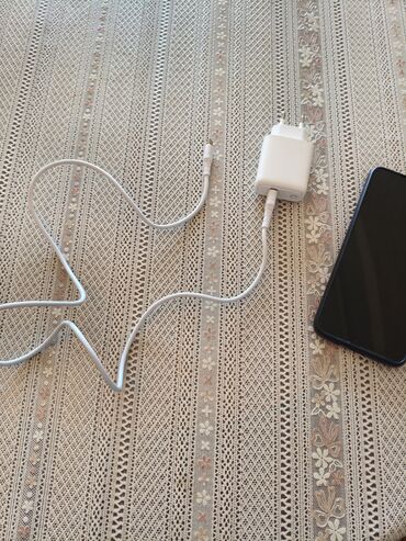 Xiaomi: Xiaomi Redmi 10C, rəng - Qara, 
 İki sim kartlı