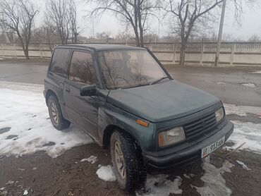 Suzuki: Suzuki Escudo: 1995 г., 1.6 л, Автомат, Бензин, Купе