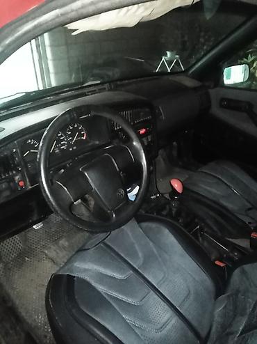 golf mk1: Volkswagen Passat: 1990 г., Механика, Бензин, Седан — 4