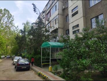 квартира в районе кызыл аскер: 1 бөлмө, 35 кв. м, 105-серия, 4 кабат, Косметикалык ремонт
