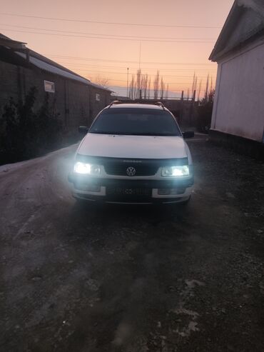 газ для машин: Volkswagen Passat: 1996 г., 1.8 л, Механика, Бензин, Универсал