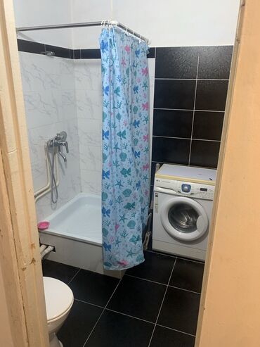 сдаются квартира кудайберген: 1 комната, 35 м², Индивидуалка, 2 этаж, Старый ремонт